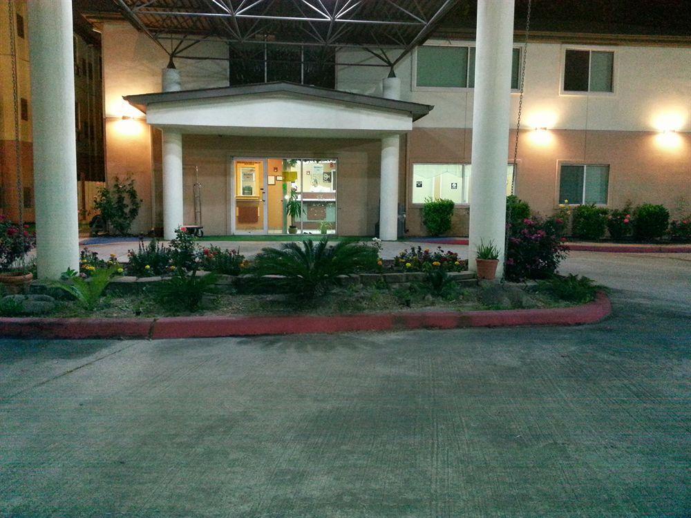 Motel 6 Humble, Tx - Houston International Airport Екстериор снимка