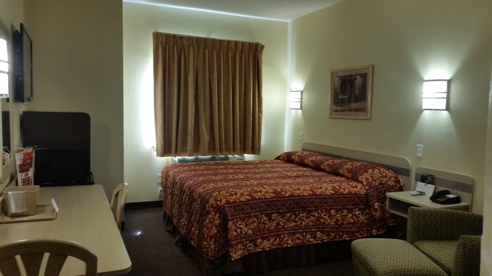 Motel 6 Humble, Tx - Houston International Airport Екстериор снимка